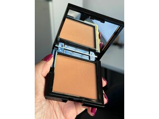 Kompaktní pudr Kompaktní pudr