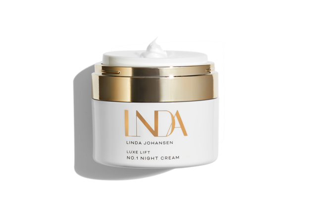 0745760379842_Luxe-Lift_No1-Night-Cream_2.png