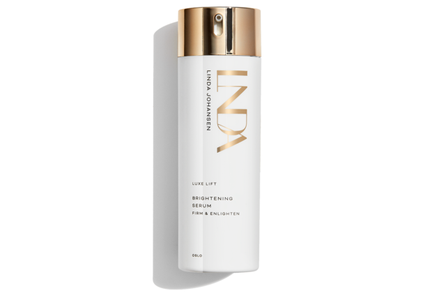 luxelift_brightningSerum_LJ-0019F.png luxelift_brightningSerum_LJ-0019F.png