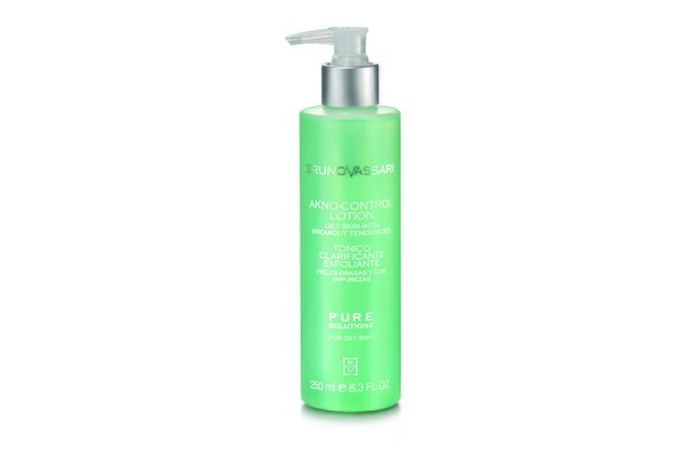 0211 - Akno Control Lotion.jpg